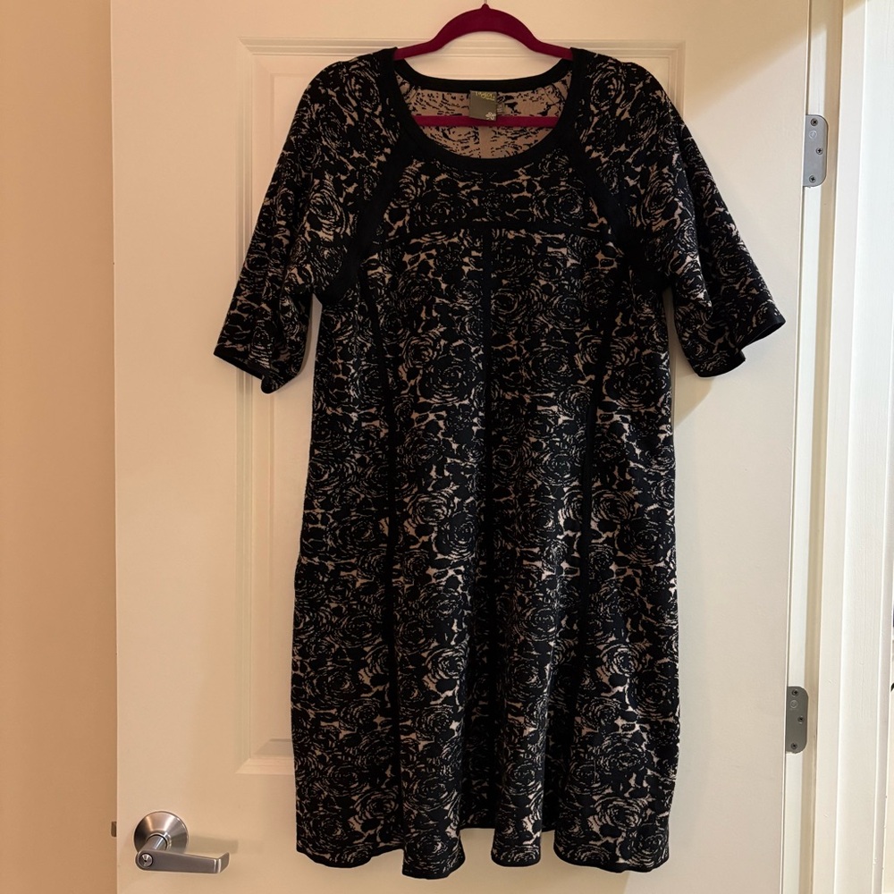 Taylor Black and Tan Floral Sweater Dress